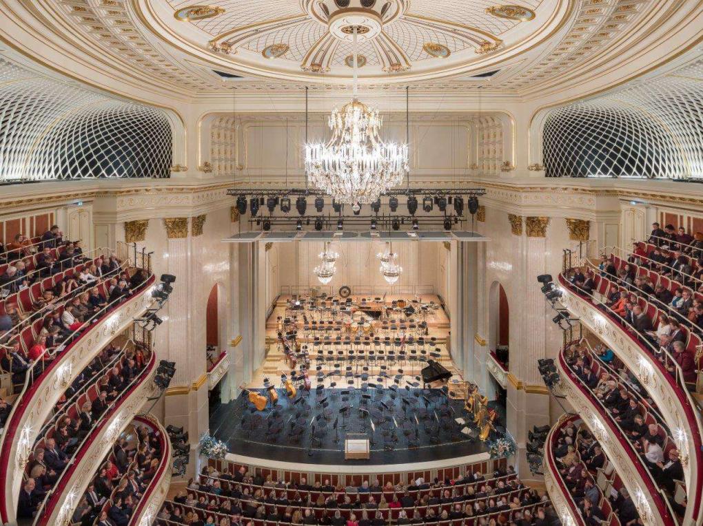 Der Zuschauersaal in der Staatsoper unter den Linden bietet 1350 Plätze.